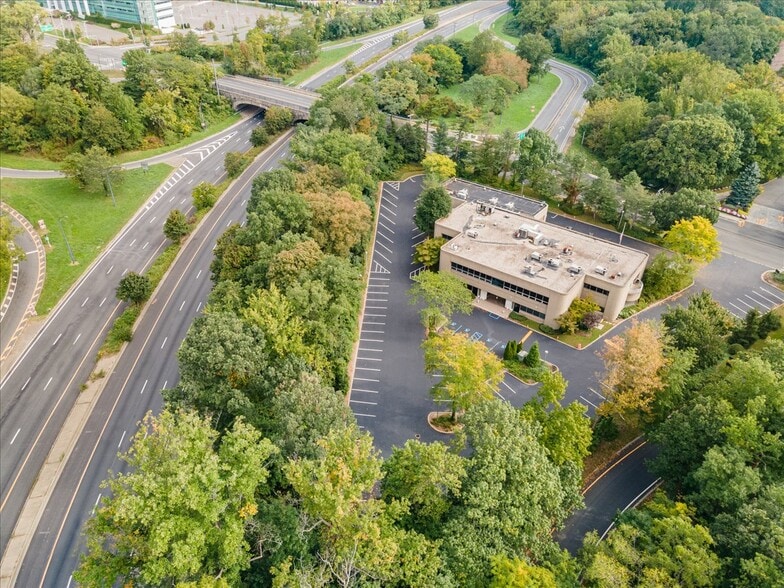 More Photos Of 3111 New Hyde Park Rd, New Hyde Park Medical For Lease