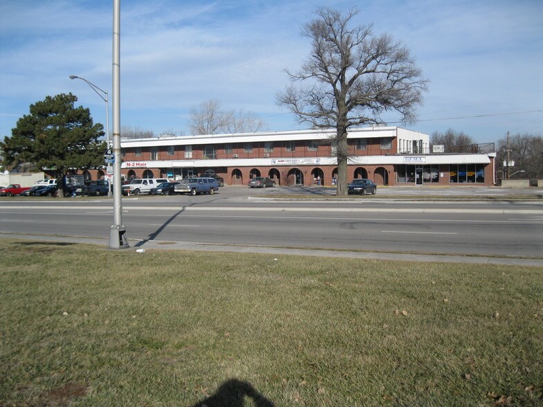 Primary Photo Of 5000-5012 State Ave, Kansas City Apartments For Sale