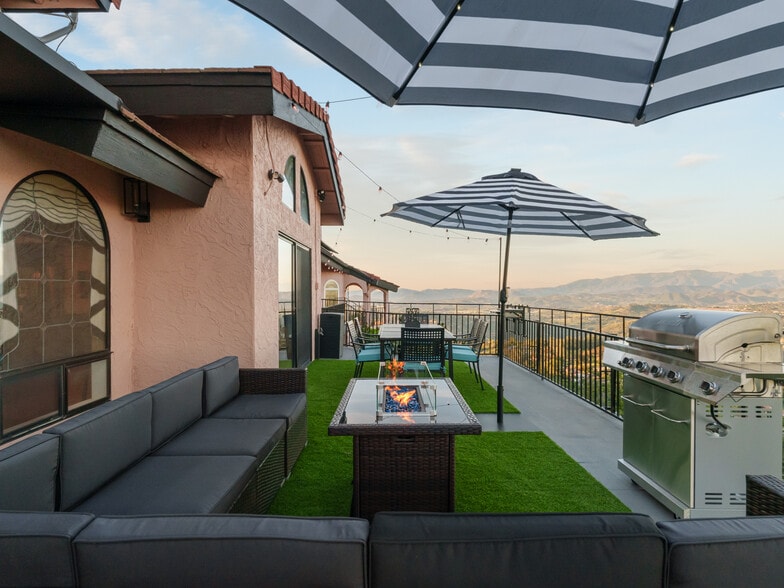 More Photos Of 9505 Meadow Mesa Dr, Escondido Specialty For Sale