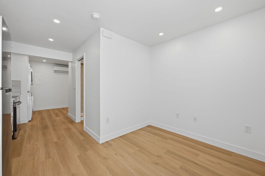 More Photos Of 2005 Highland Ave, National City Apartments For Sale