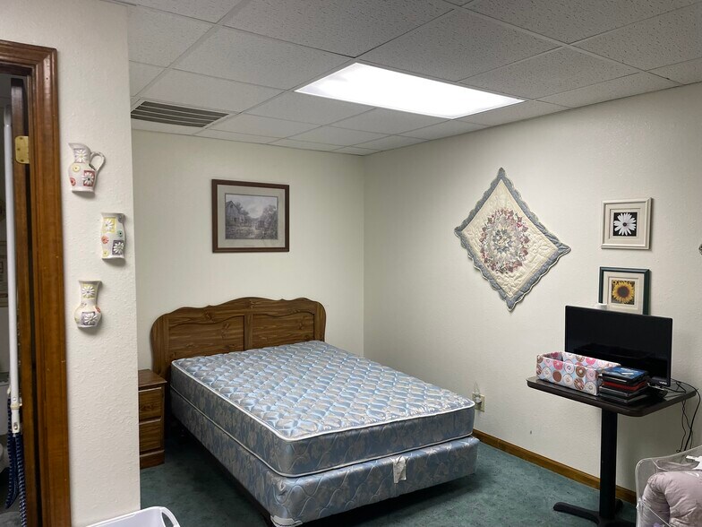 More Photos Of 11141 N Avenue L, La Porte Religious Facility For Sale