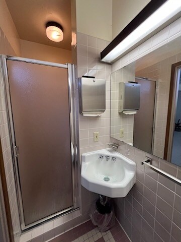 More Photos Of 909 Foisy St, Alexandria Medical For Sale