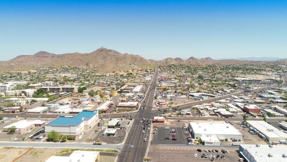 More Photos Of 9111 N 7th St, Phoenix Freestanding For Sale