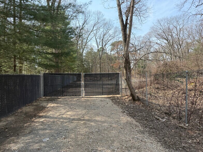 More Photos Of 8259 Baltimore Annapolis Blvd, Pasadena Land For Lease