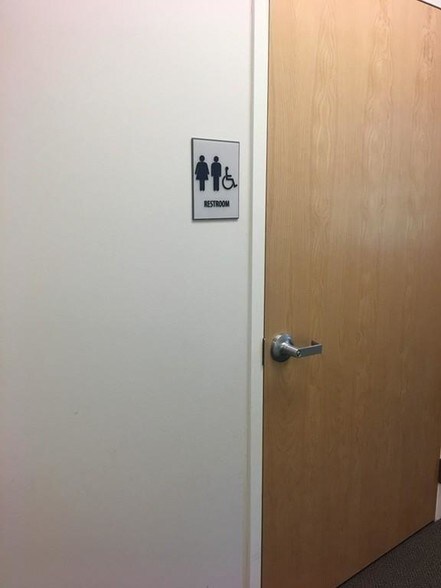 More Photos Of 25 Marston St, Lawrence Medical For Lease