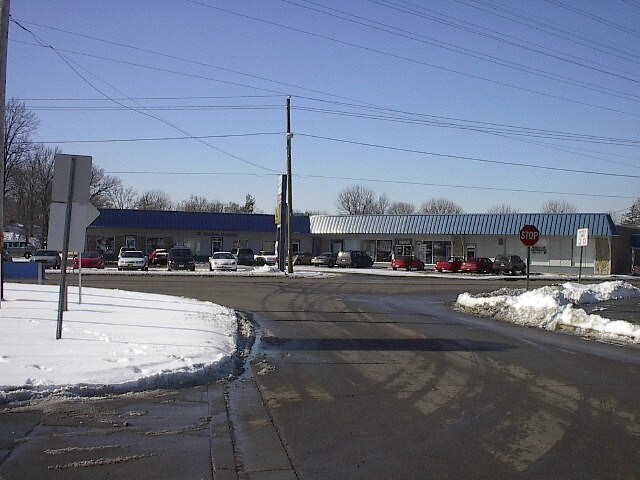 More Photos Of 2501-2511 N Walnut St, Muncie Unknown For Lease