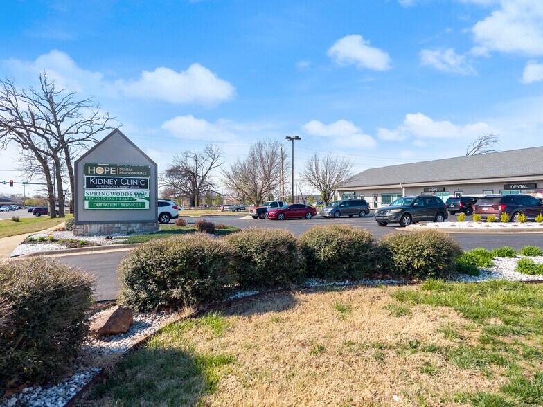 Primary Photo Of 2618 SE J St, Bentonville Office For Lease