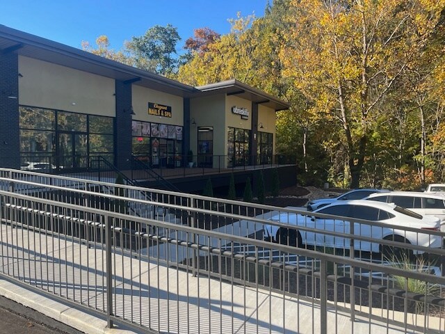 Primary Photo Of 8 Weaverville Rd, Woodfin Office For Lease