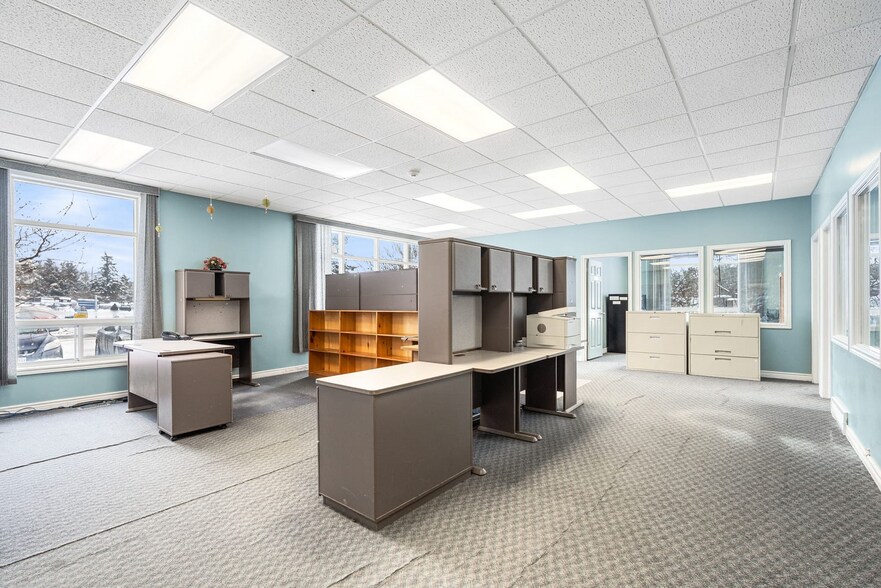 More Photos Of 1702 Beckwith 9th Line, Carleton Place Office For Sale