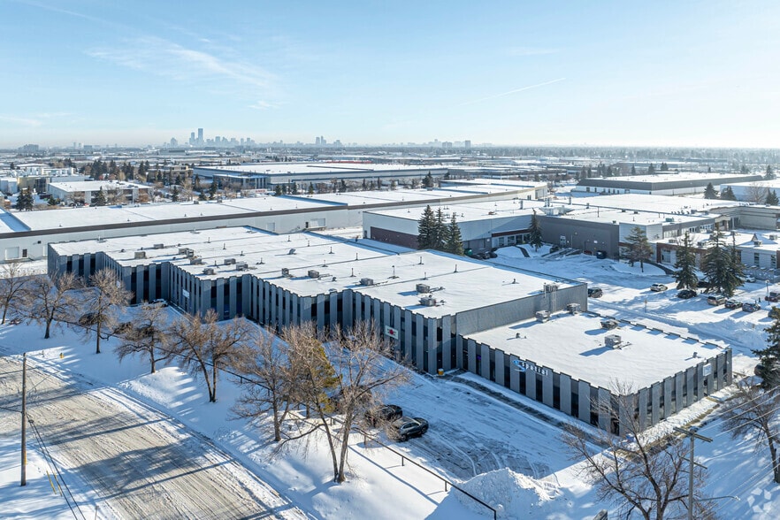 More Photos Of 16403-16455 117 Av NW, Edmonton Manufacturing For Lease