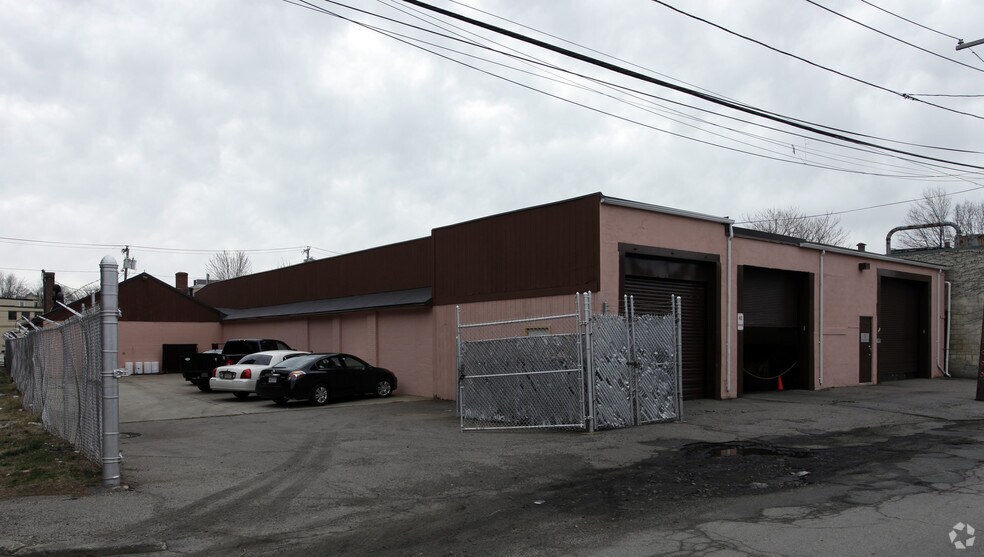 More Photos Of 31 Fayette St, Quincy Warehouse For Sale