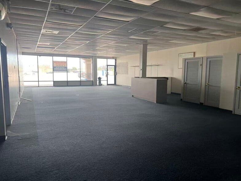 More Photos Of 961 Nasa Pky, Houston Unknown For Lease