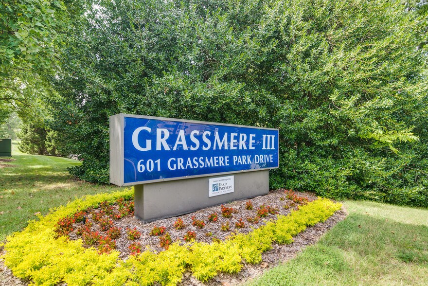 More Photos Of 624 Grassmere Park, Nashville Unknown For Lease