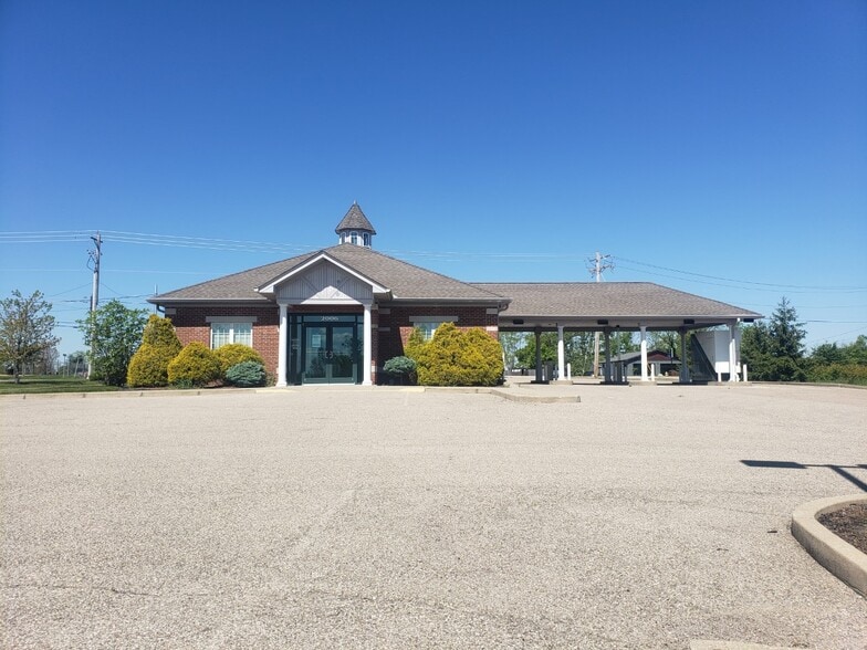 More Photos Of 2006 Patriot Way, Independence Storefront Retail Office For Sale