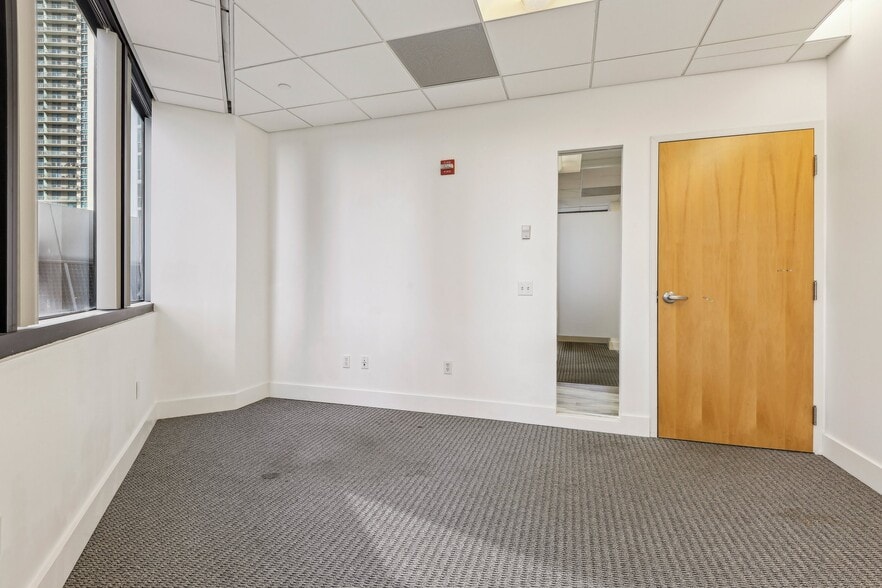 More Photos Of 1200 Brickell Ave, Miami Loft Creative Space For Sale