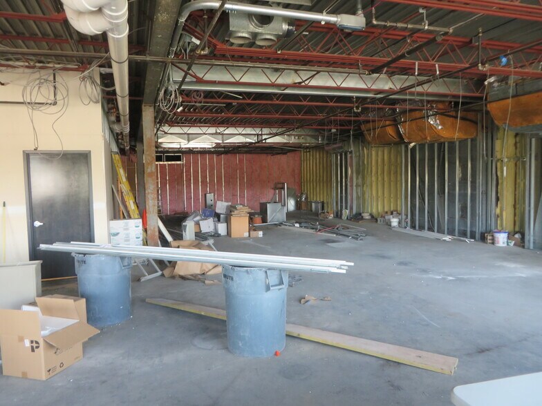 More Photos Of 34 W Main St, Somerville Office For Lease