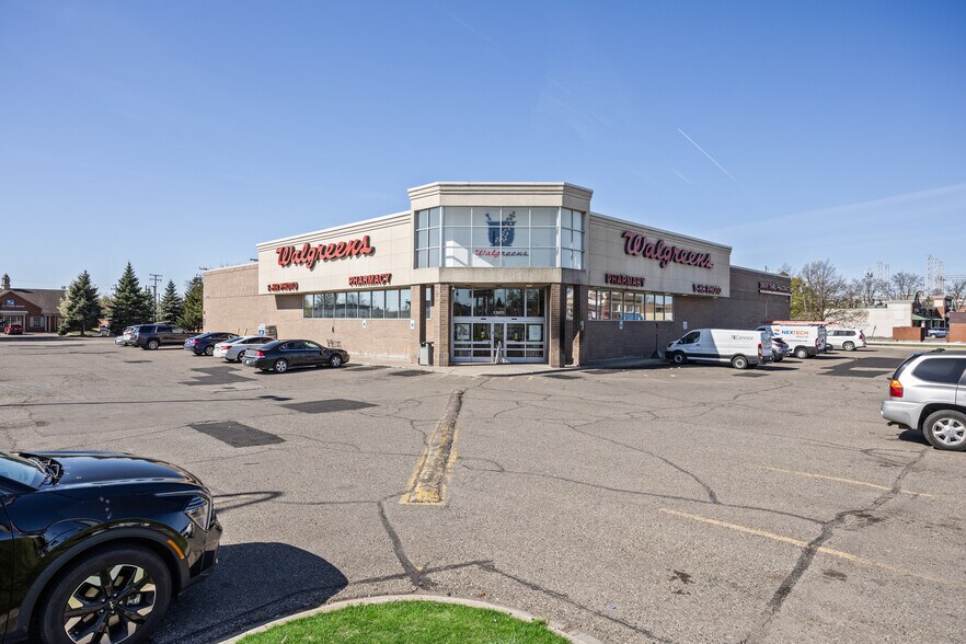 Primary Photo Of 13601 W Warren Ave, Dearborn Drugstore For Sale