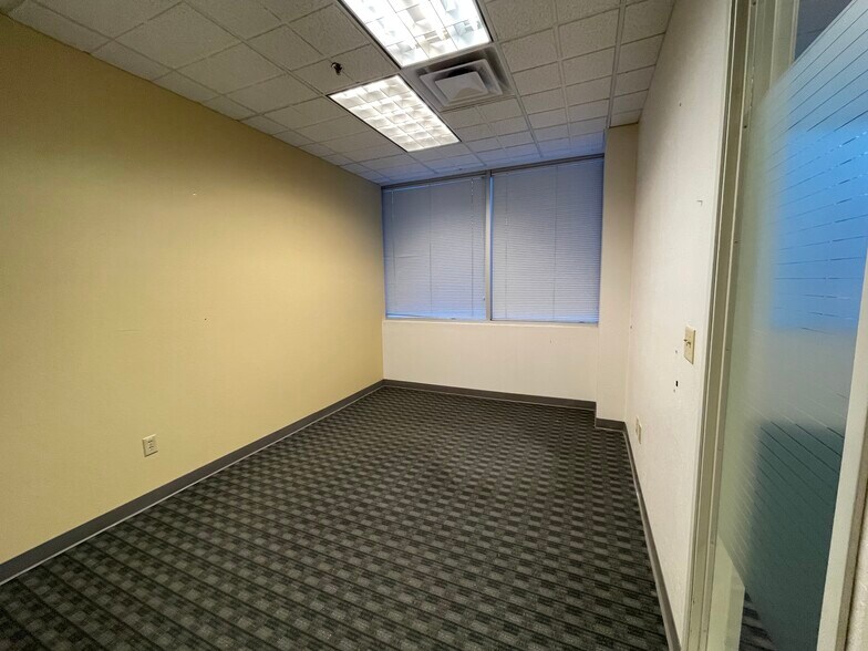 More Photos Of 639 Isbell Rd, Reno Office For Lease