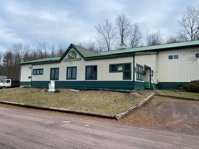 More Photos Of 103 Kerber Ln, Poultney Warehouse For Lease