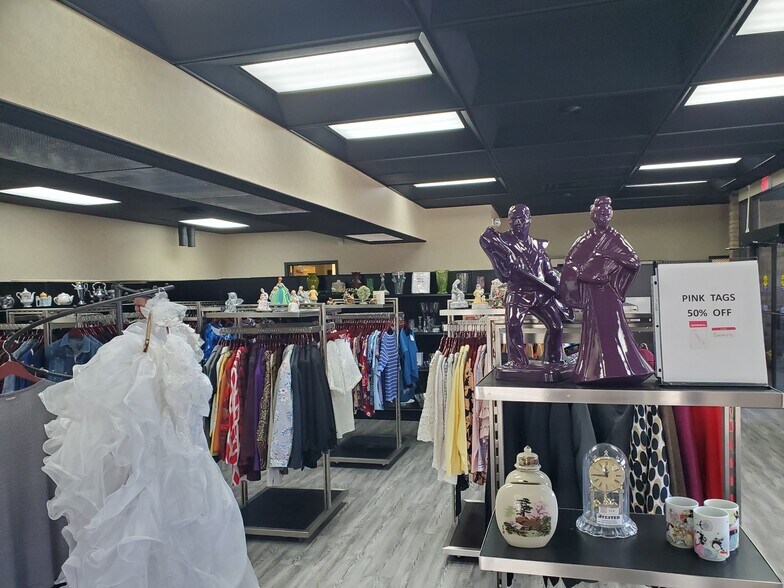 More Photos Of 4270 E Lake Rd, Erie General Retail For Sale