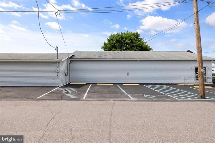 More Photos Of 140 S Market St, Elysburg Office For Sale