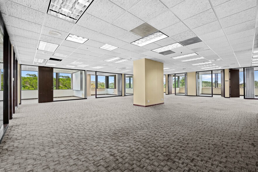 More Photos Of 4800 N Federal Hwy, Boca Raton Medical For Sale