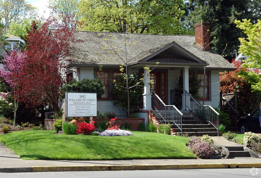 Primary Photo Of 1892 Willamette St, Eugene Office For Lease