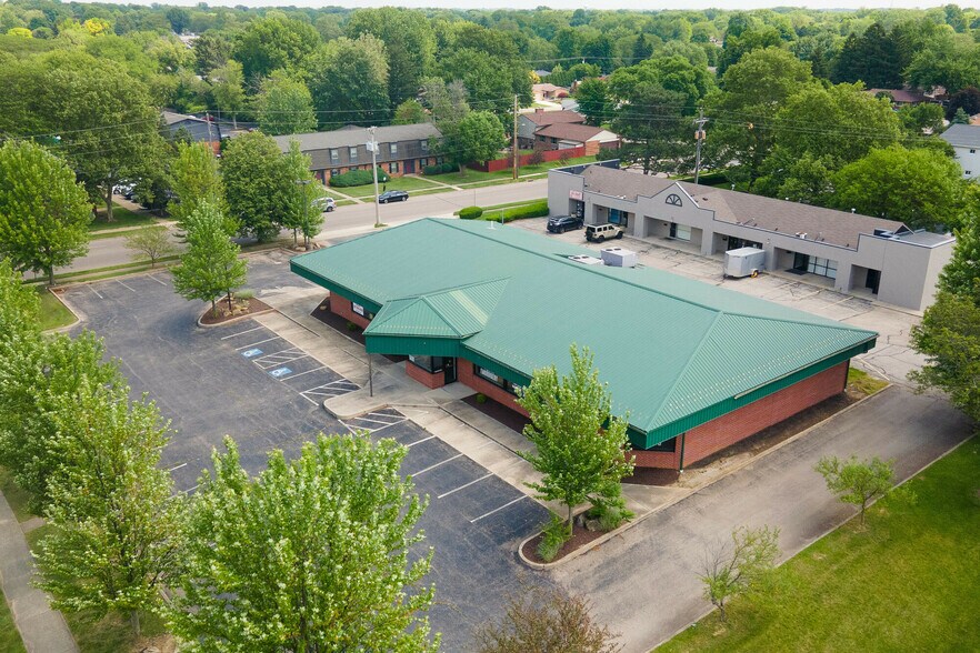 More Photos Of 5600 Bigger Rd, Kettering Freestanding For Lease