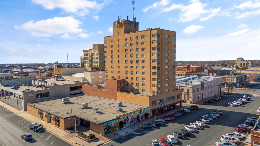 More Photos Of , Hutchinson Multifamily For Sale