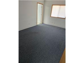 More Photos Of 2020 9th St E, Glencoe Office For Sale