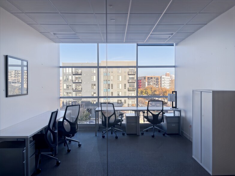 More Photos Of 1433 N Water St, Milwaukee Coworking Space