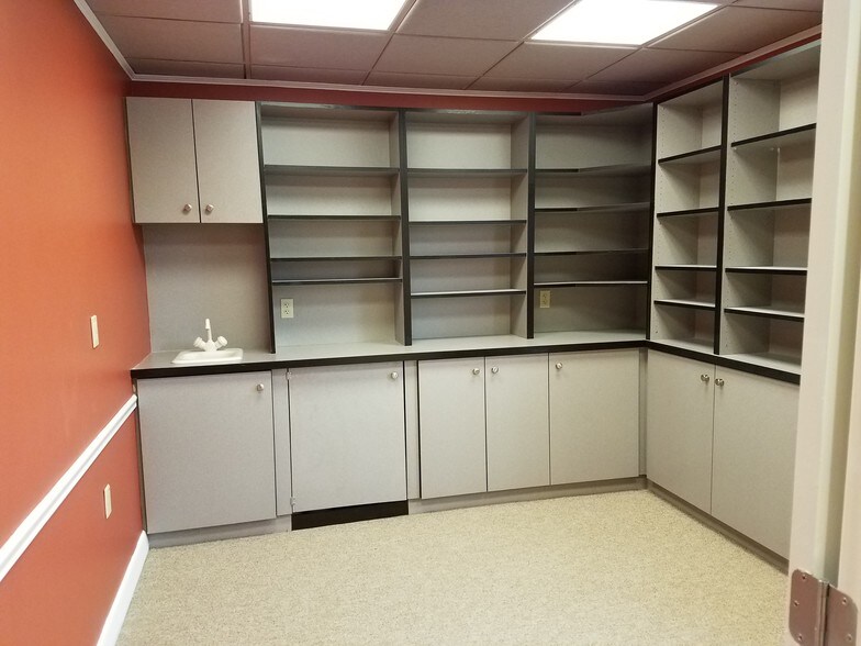More Photos Of 1 Randall Sq, Providence Medical For Sale