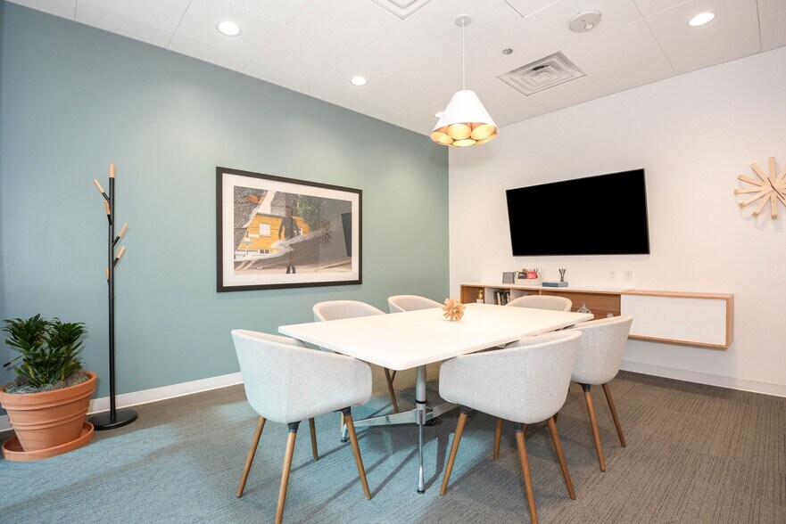 More Photos Of 4600 S Syracuse St, Denver Office For Lease