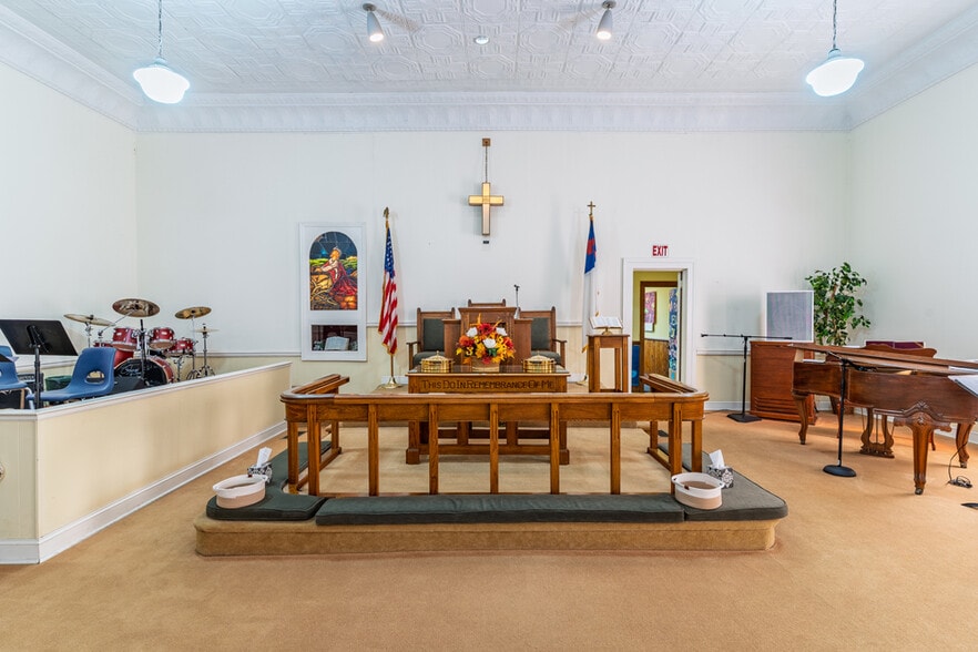 More Photos Of 115 Jersey Social Circle Rd, Jersey Religious Facility For Sale