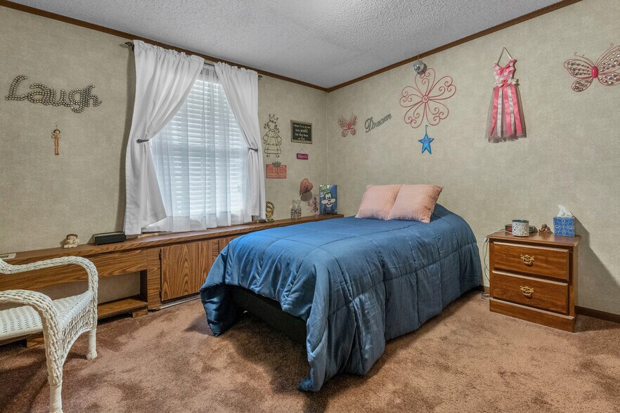 More Photos Of 3033 S P St, Elwood Apartments For Sale