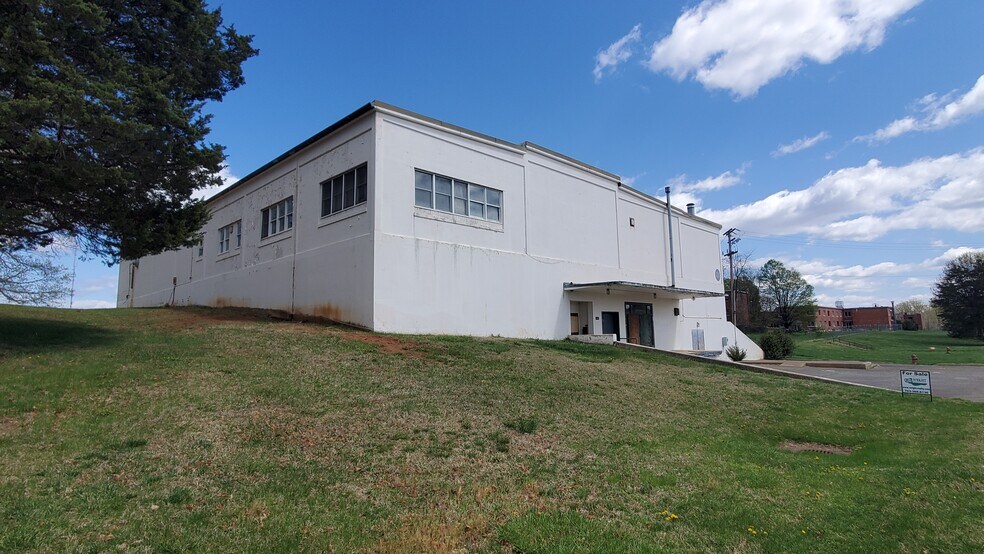More Photos Of 4260 Sigler Rd, Warrenton Light Manufacturing For Sale