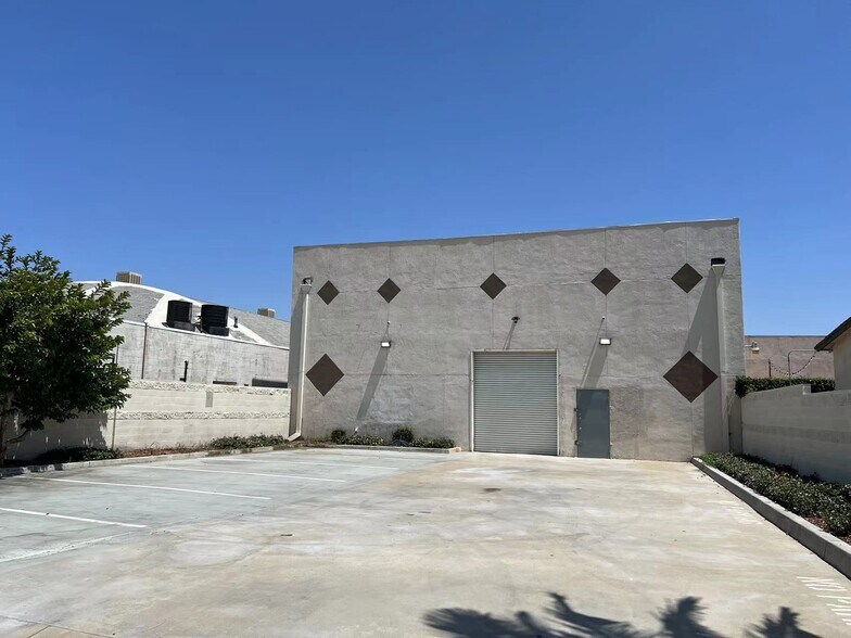More Photos Of 2735 Tyler Ave, El Monte Warehouse For Lease