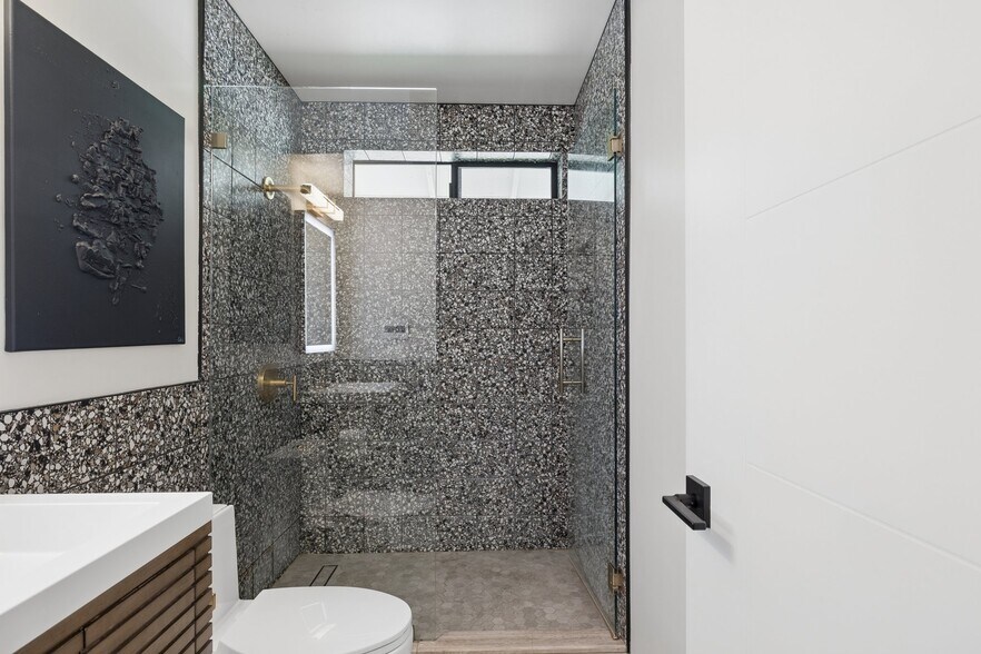 More Photos Of 5801 E Surrey Dr, Cave Creek Apartments For Sale