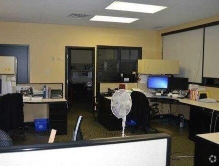 More Photos Of 275 Renfrew Dr, Markham Office For Lease