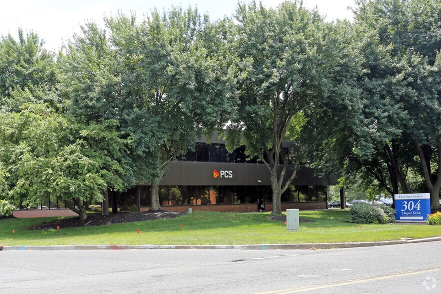 More Photos Of 304 Harper Dr, Moorestown Office For Lease