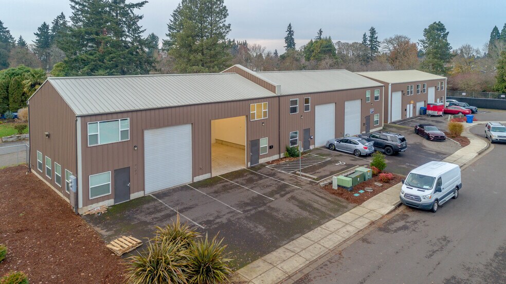 Primary Photo Of 3603-3633 Candlewood Ct NE, Keizer Warehouse For Sale