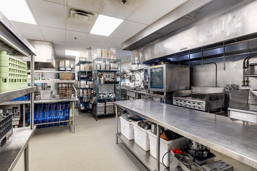 More Photos Of 3638 Park St, Jacksonville Restaurant For Lease