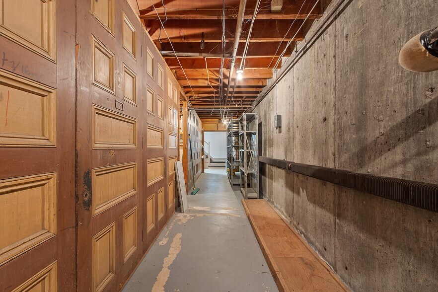 More Photos Of 130 Parker St, Lawrence Office Residential For Sale