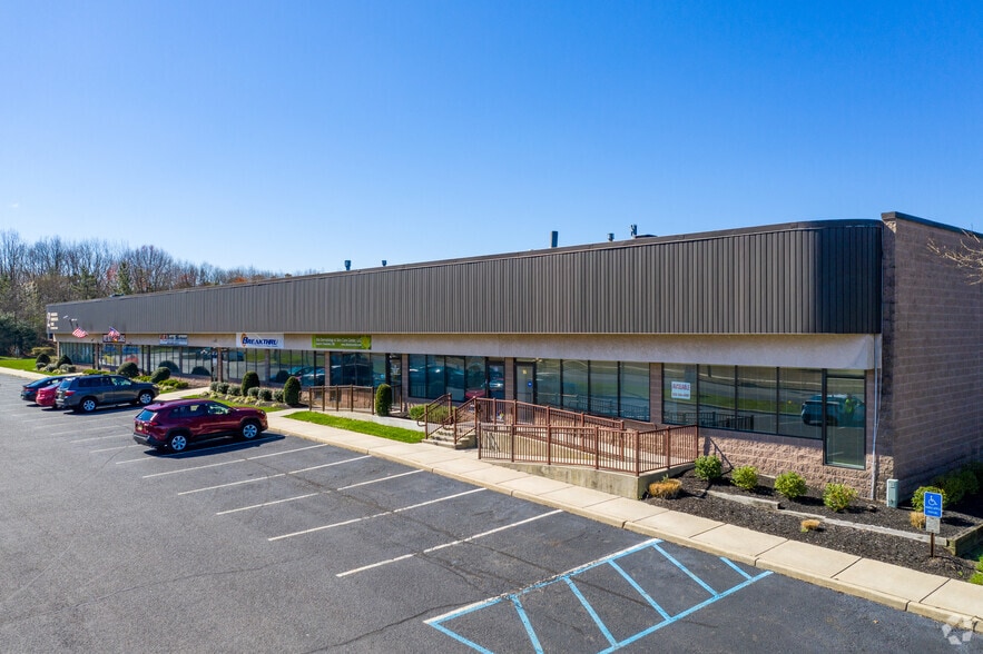 More Photos Of 701 Cooper Rd, Voorhees Flex For Lease