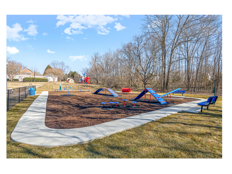 More Photos Of 5600 Salem Run Blvd, Fredericksburg Apartments For Sale