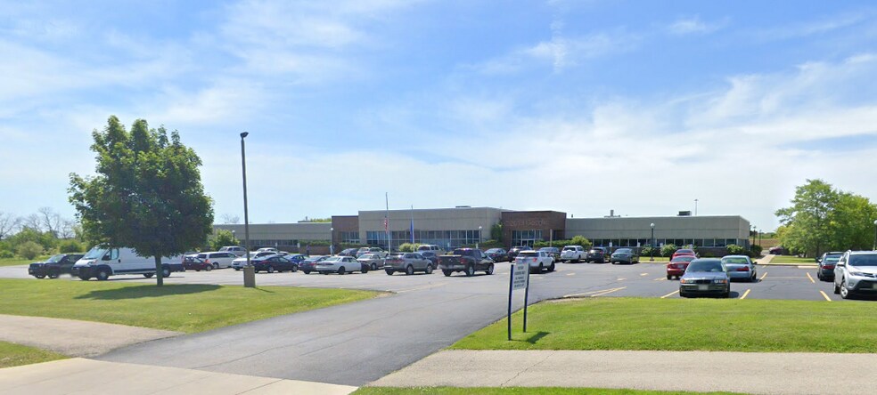 Primary Photo Of 9351 Rayne Rd, Sturtevant Office For Lease