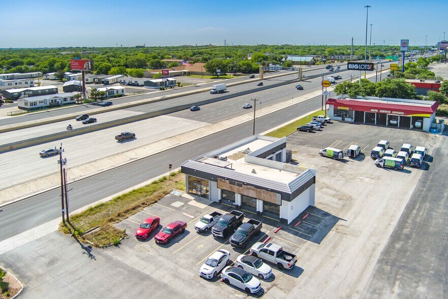 More Photos Of 1759 SW Loop 410, San Antonio Auto Repair For Sale