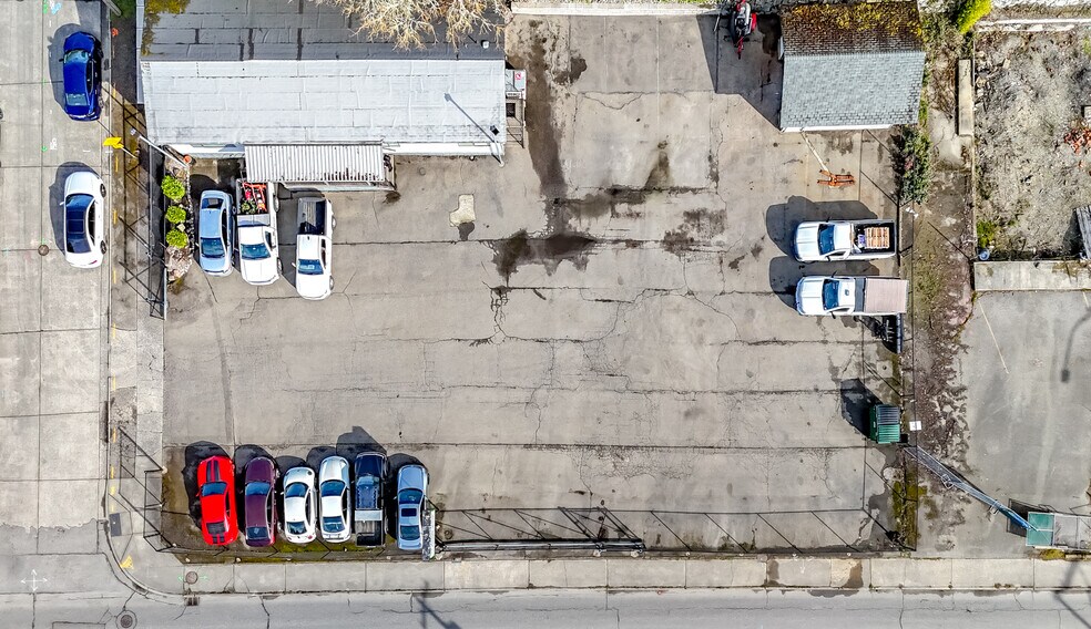 More Photos Of 1710 6th St, Bremerton Office For Sale