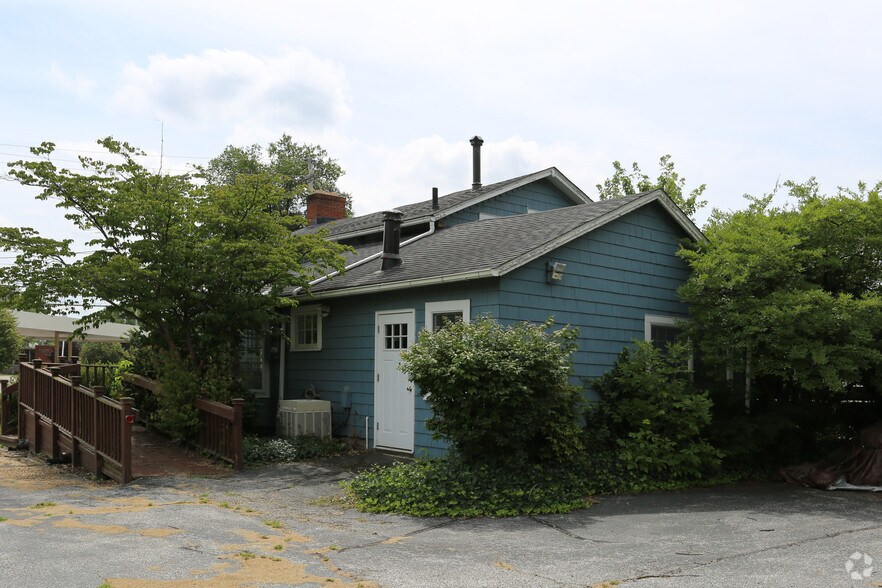 More Photos Of 2650 Dover Center Rd, Westlake Medical For Sale