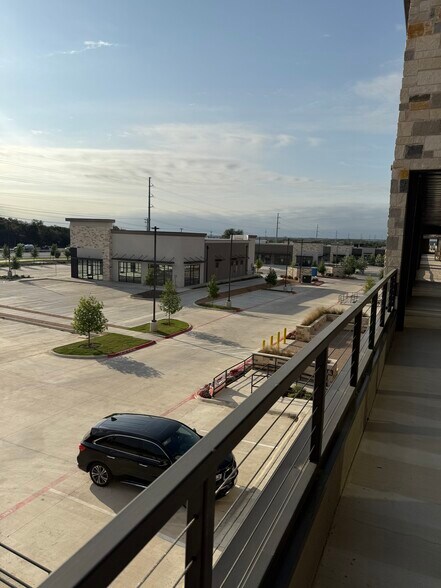 More Photos Of 15301 Ronald Reagan Blvd, Leander Office Residential For Sale